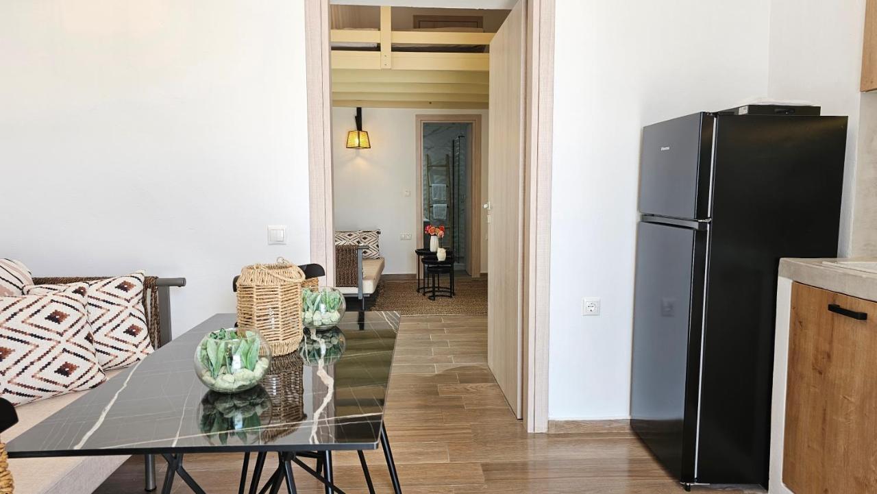 Plaka Philoxenia Apartments Extérieur photo
