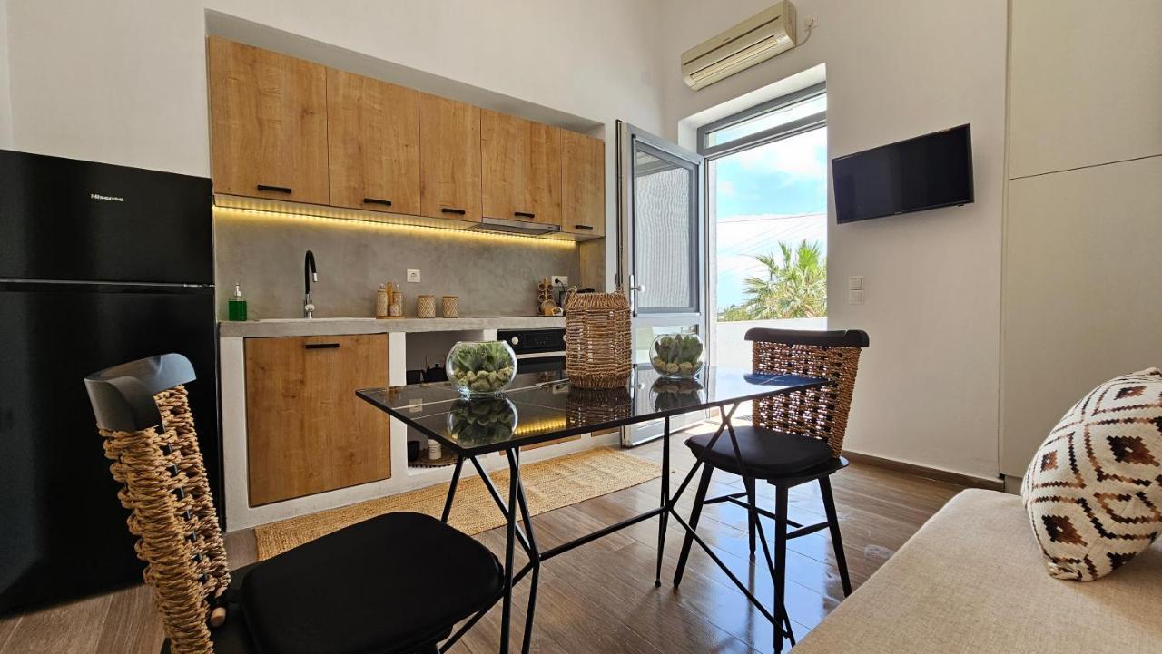 Plaka Philoxenia Apartments Extérieur photo