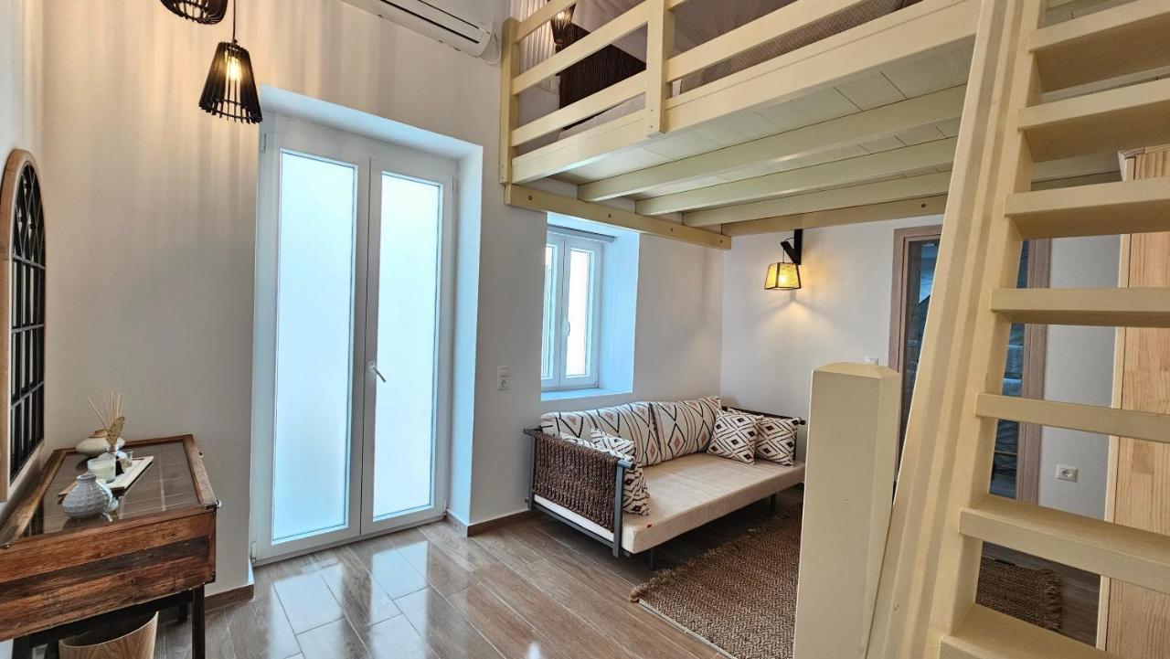 Plaka Philoxenia Apartments Extérieur photo